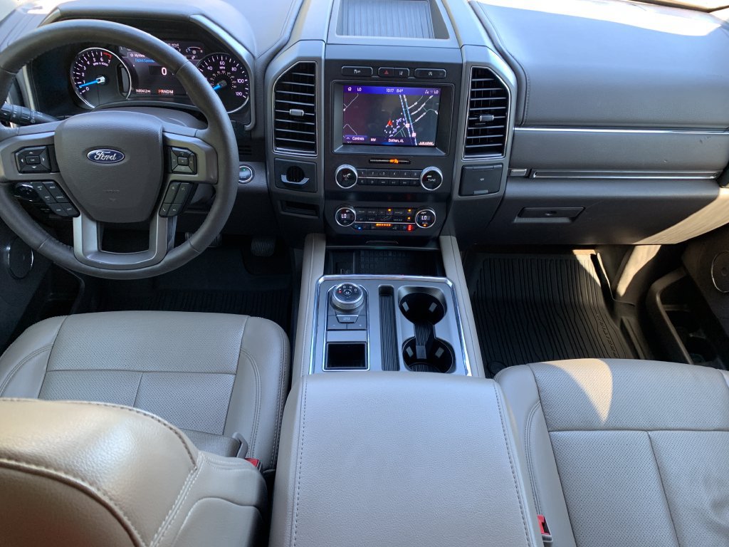 Used 2020 Ford Expedition XLT w/ Equipment Group 202A RWD image 16