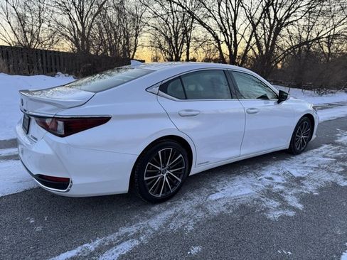 Used 2022 Lexus ES 300h 300h image 5