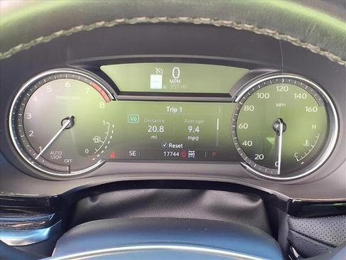 Used 2023 Cadillac XT5 Premium Luxury w/ LPO, Floor Liner Package image 21