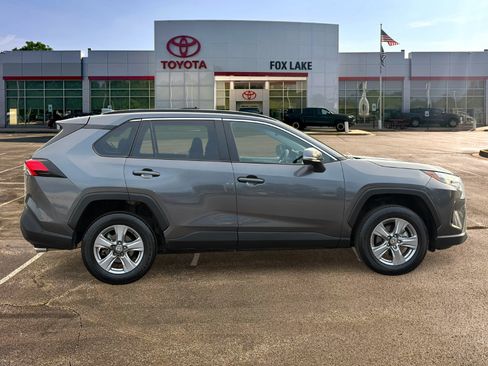 Used 2025 Toyota RAV4 XLE AWD/4WD image 6