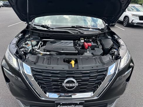 Used 2023 Nissan Rogue S AWD/4WD image 10