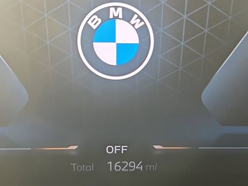 Certified 2024 BMW 330i xDrive Sedan w/ Convenience Package image 21