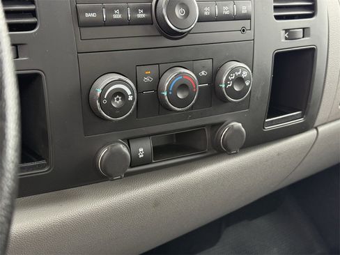 Used 2013 Chevrolet Silverado 3500 W/T image 27