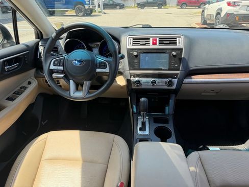 Used 2017 Subaru Outback 2.5i Limited w/ Popular Package #5 AWD/4WD image 21