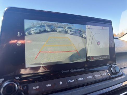 Used 2023 Kia Seltos S w/ Navigation Package image 17