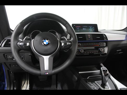 Used 2021 BMW 230i Coupe w/ M Sport Package RWD image 6