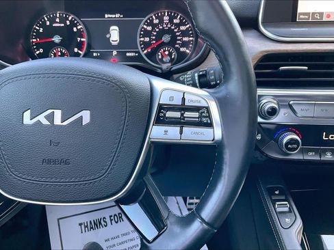 Used 2022 Kia Telluride SX w/ SX Prestige Package AWD/4WD image 24