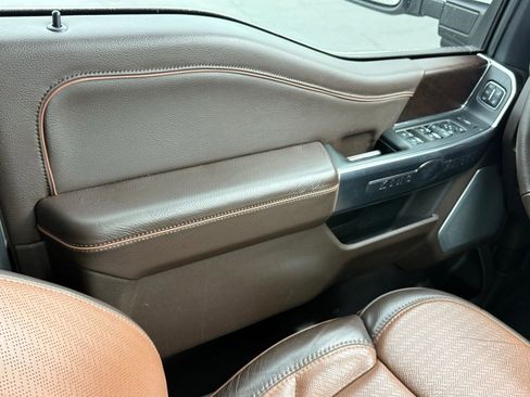 Used 2024 Ford F350 King Ranch w/ FX4 Off-Road Package image 36