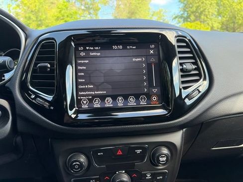 Used 2020 Jeep Compass Limited AWD/4WD image 24