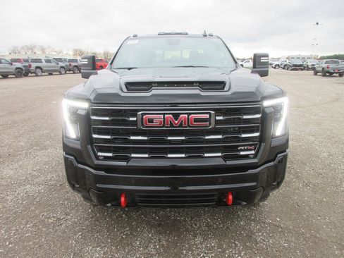 New 2026 GMC Sierra 2500 AT4 w/ AT4 Premium Plus Package image 12