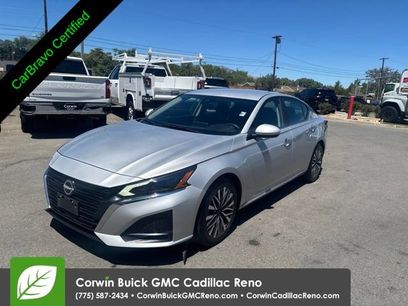 Used 2023 Nissan Altima 2.5 SV