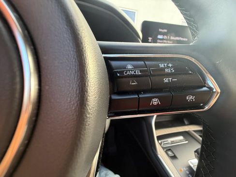 Used 2025 MAZDA CX-70 Plug-In Hybrid w/ Premium Pkg AWD/4WD image 17