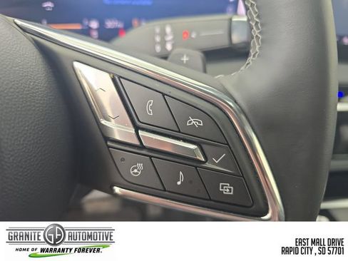 Used 2026 Buick Enclave Preferred FWD image 34