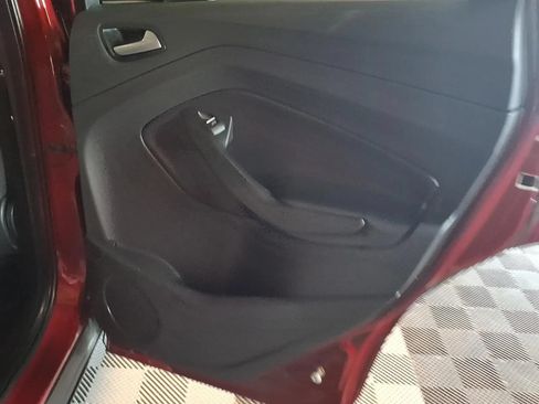 Used 2019 Ford Escape SE AWD/4WD image 7