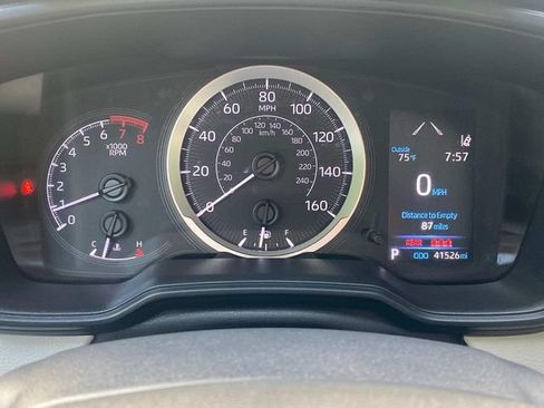 Used 2022 Toyota Corolla LE FWD image 16