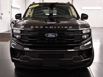 Used 2025 Ford Expedition Active
