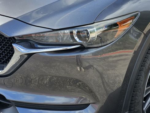 Used 2018 MAZDA CX-5 Touring w/ Preferred Equipment Package FWD image 7