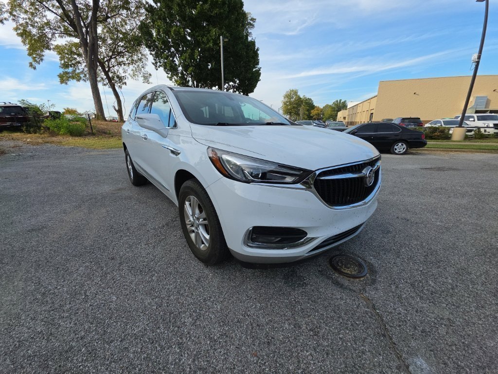 Used 2020 Buick Enclave Essence FWD image 2