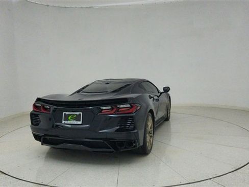 Used 2024 Chevrolet Corvette Stingray w/ Stealth Interior Trim Package image 60