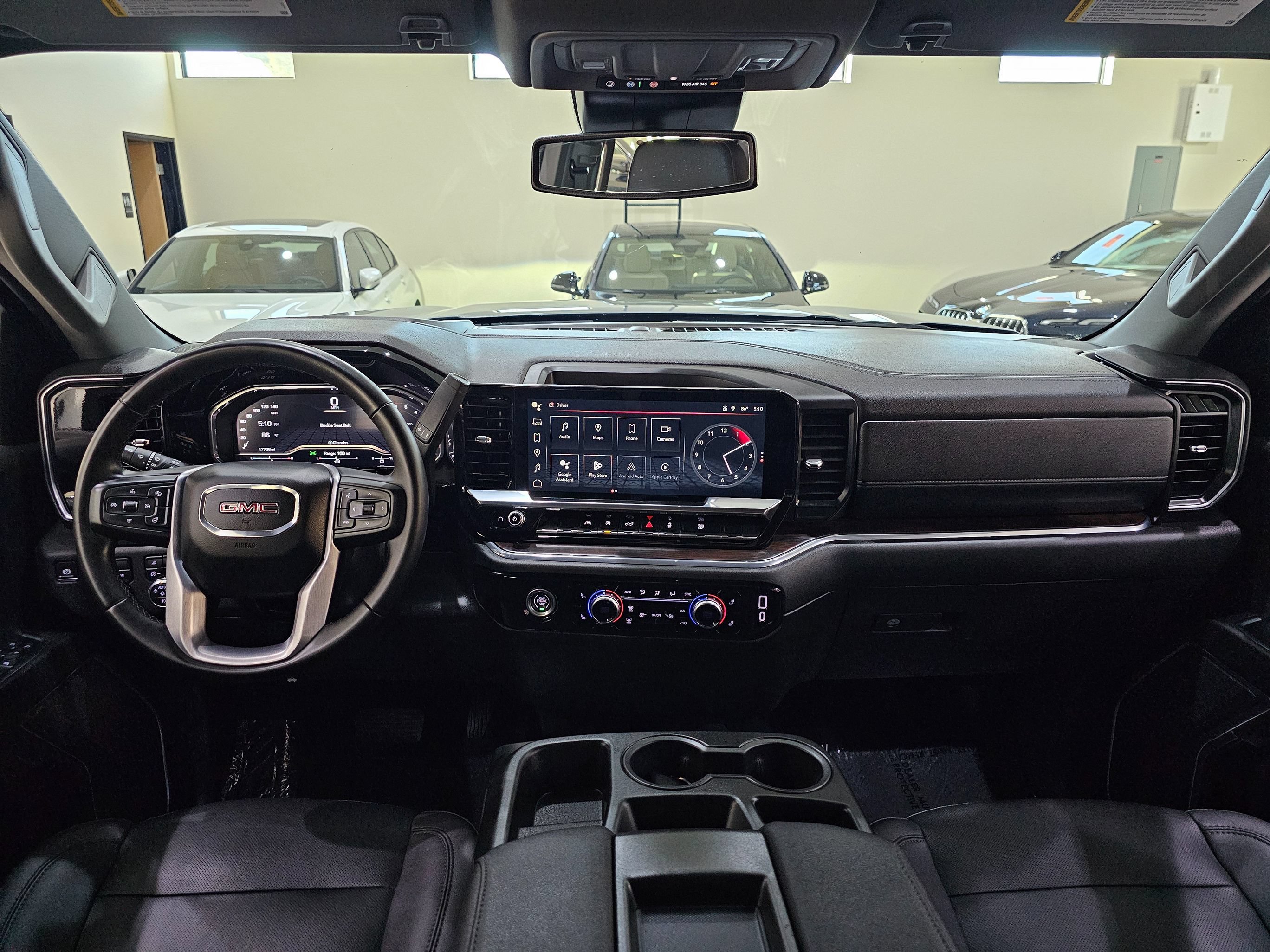 Used 2024 GMC Sierra 1500 SLT AWD/4WD image 22