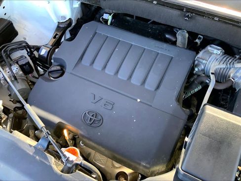 Used 2016 Toyota Highlander Limited image 34