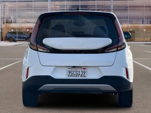 Certified 2023 Kia Soul EX image 5