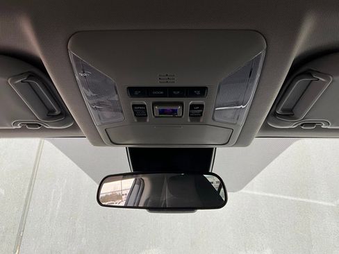 Used 2025 Toyota RAV4 XLE image 16