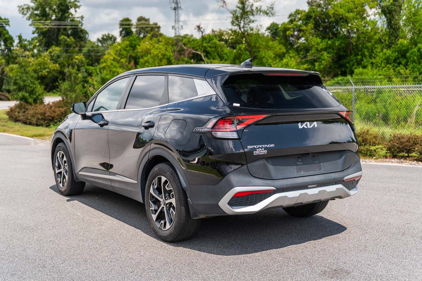 Used 2025 Kia Sportage EX FWD image 5