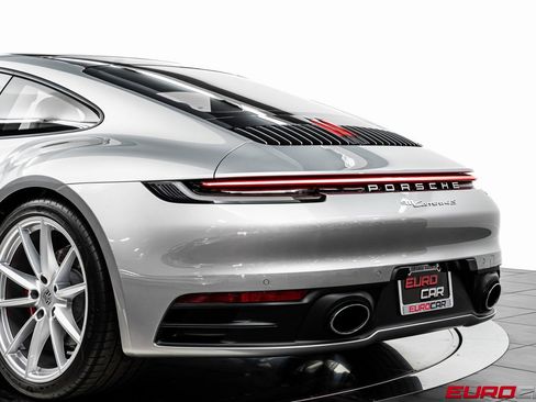Used 2024 Porsche 911 Carrera 4S image 17