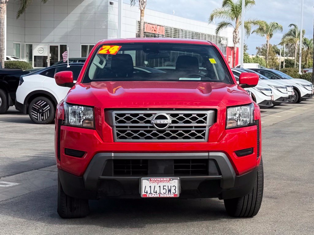 Certified 2024 Nissan Frontier SV RWD image 3