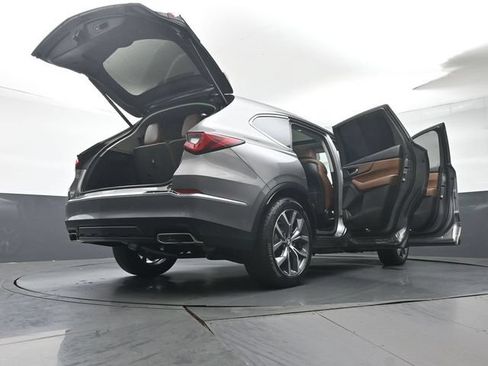 Used 2024 Acura MDX SH-AWD w/ Technology Package image 54