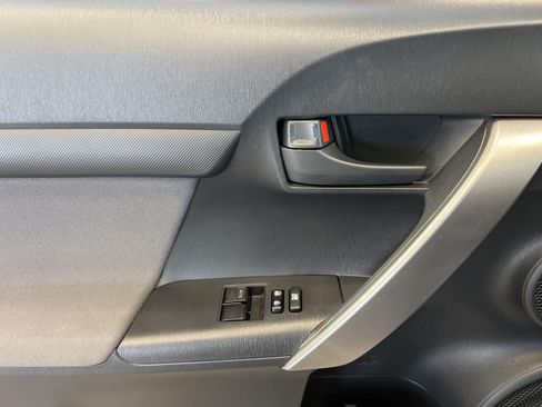 Used 2011 Scion tC FWD image 22