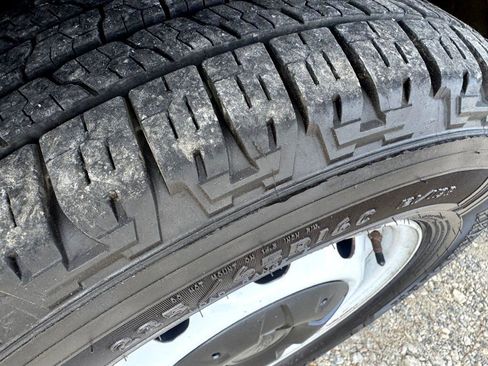 Used 2019 Ford Transit 150 148 Medium Roof image 14