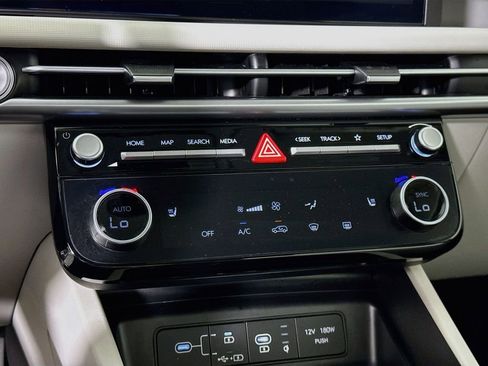 Certified 2025 Hyundai Tucson SEL AWD/4WD image 7