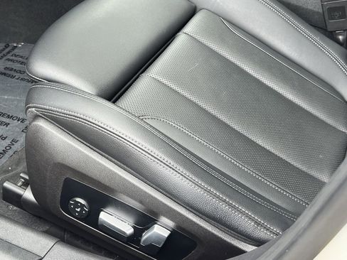 Used 2023 BMW M340i xDrive w/ Shadowloine Package image 31