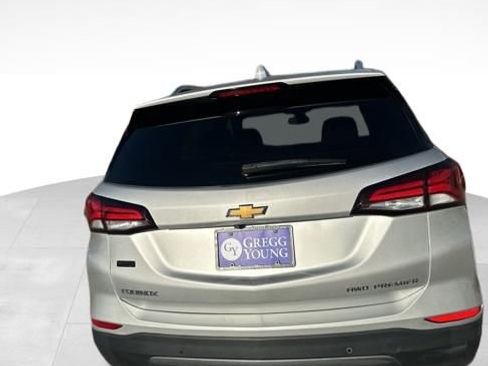 Used 2022 Chevrolet Equinox Premier image 5