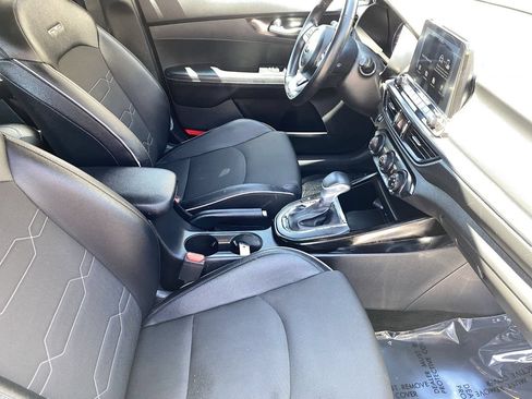 Used 2021 Kia Forte GT-Line FWD image 10