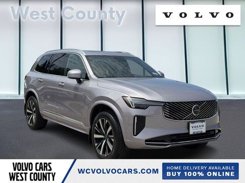 New 2026 Volvo XC90 B5 Core AWD/4WD image 1