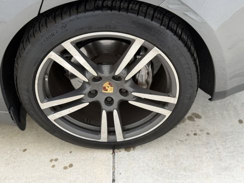 Used 2015 Porsche Panamera 4S image 14