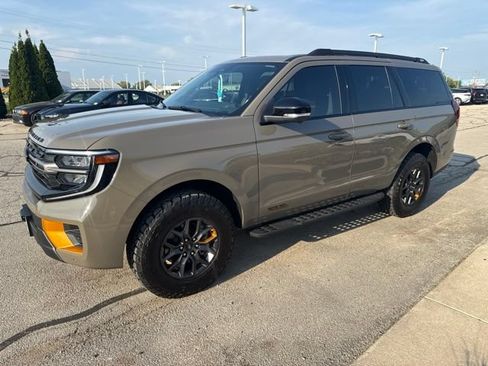 Used 2026 Ford Expedition Tremor AWD/4WD image 7