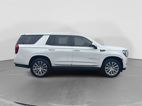 Used 2022 GMC Yukon Denali w/ Advanced Technology Package AWD/4WD image 20