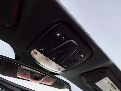 Used 2019 Ferrari 488 Spider Base image 70