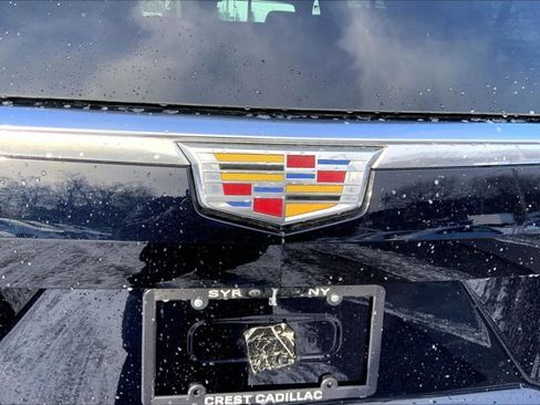 Used 2023 Cadillac Escalade Premium Luxury w/ Performance Package image 32