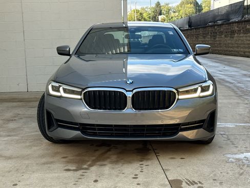 Certified 2023 BMW 530i xDrive w/ Premium Package image 2