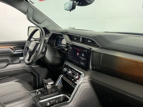 Used 2024 GMC Sierra 1500 Denali w/ Denali Reserve Package image 33
