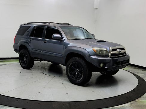 Used 2006 Toyota 4Runner SR5 AWD/4WD image 3