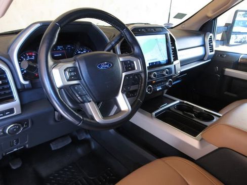 Certified 2022 Ford F350 Lariat w/ Lariat Value Package image 13