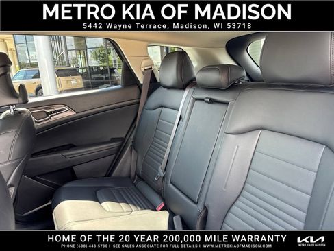 Used 2025 Kia Sportage SX Prestige AWD/4WD image 34