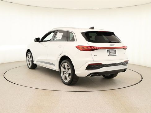 New 2025 Audi Q5 Premium Plus image 4