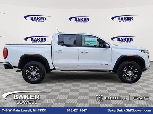 New 2025 GMC Canyon AT4 image 4